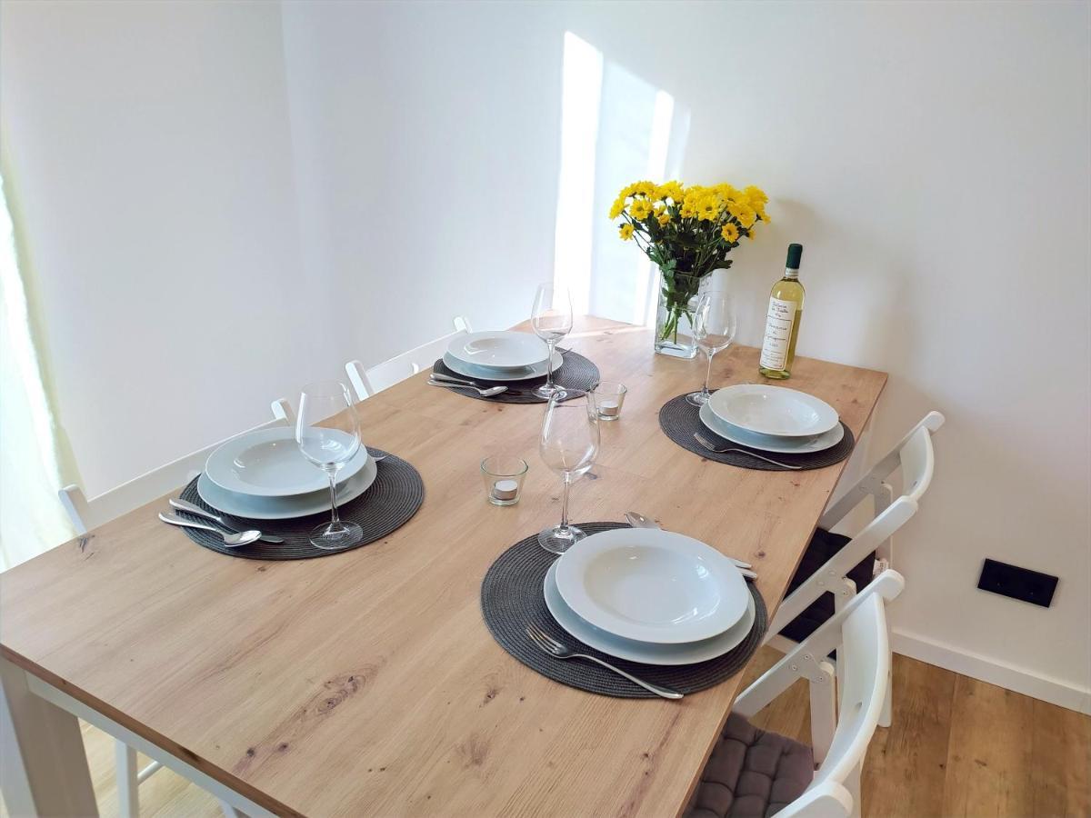 Fewo Wildflecken - Ferienwohnung Rhoen Neubau 2021 Buitenkant foto